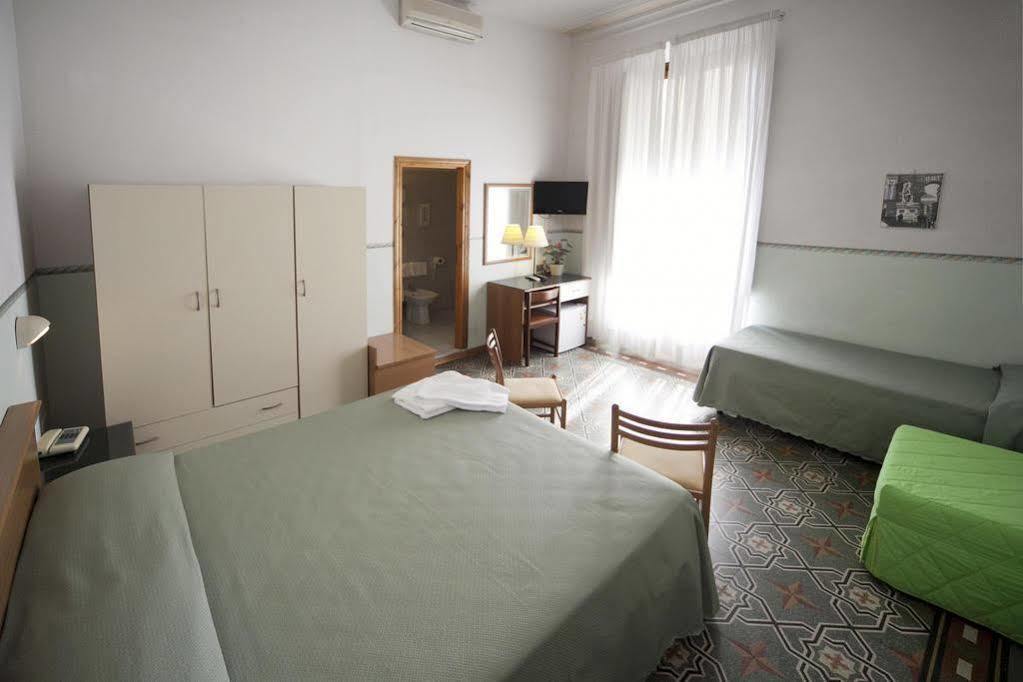 La Belle Epoque Hotel ฟลอเรนซ์ ภายนอก รูปภาพ